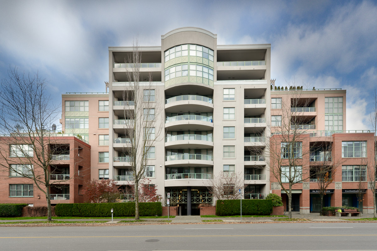Apartment Building Exterior
Vancouver, BC

Image: © Rod Mountain