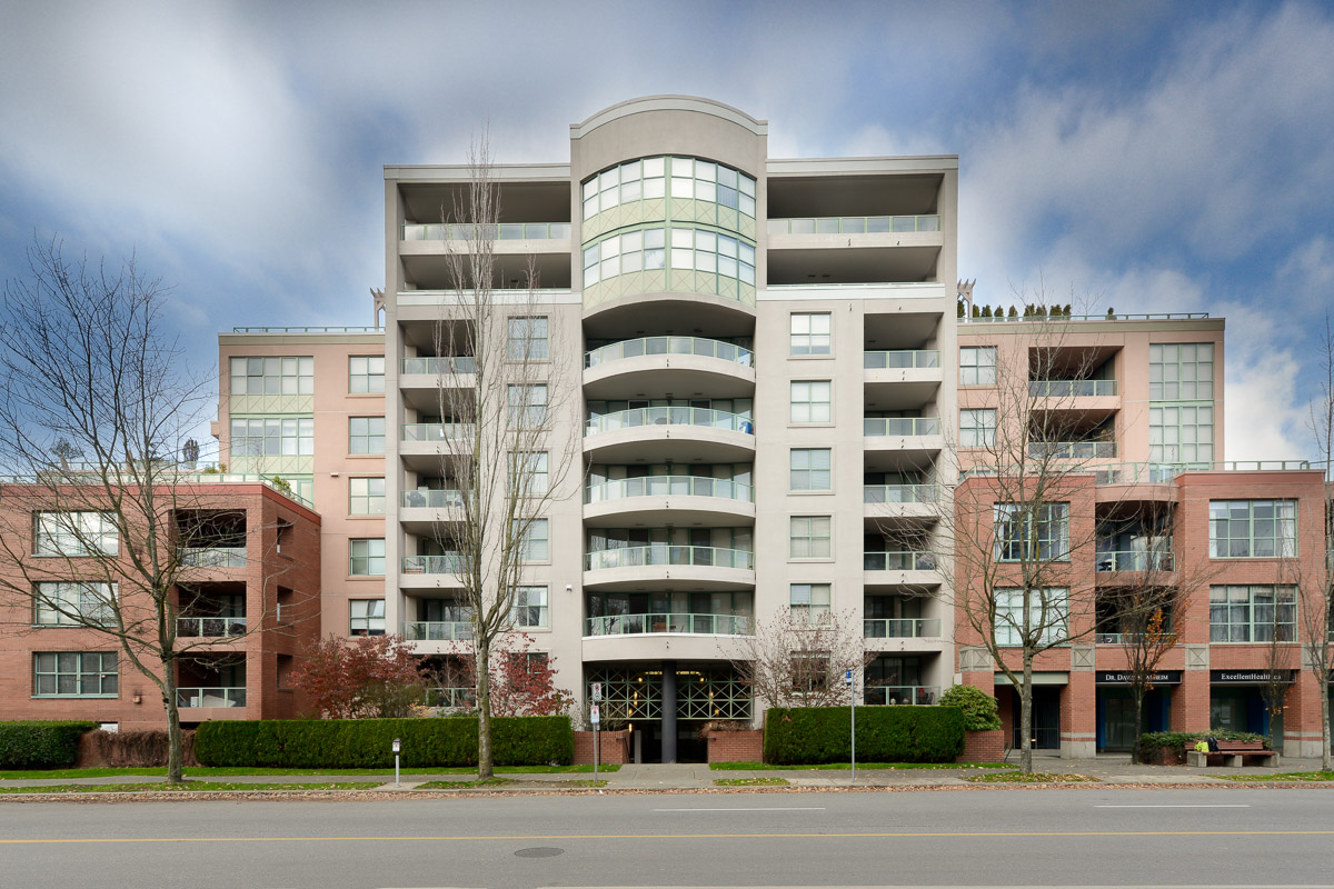 Apartment Building Exterior
Vancouver, BC
Image: © Rod Mountain
